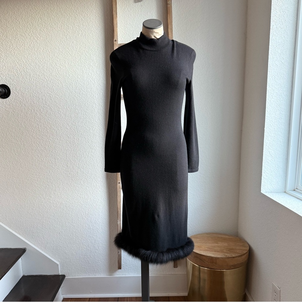 Heidi Weisel New York Black Cashmere & Fox Fur Trim Sweater Dress NWT Sz: 10